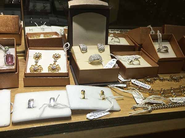 Oro Castelló joyas y anillos
